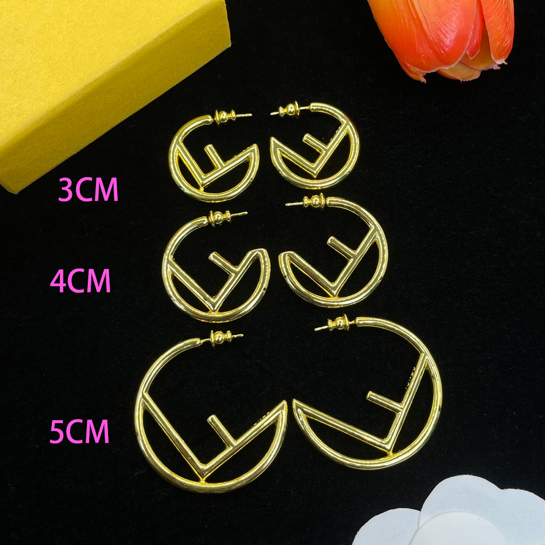 Fashionable Classic Hoop Earrings