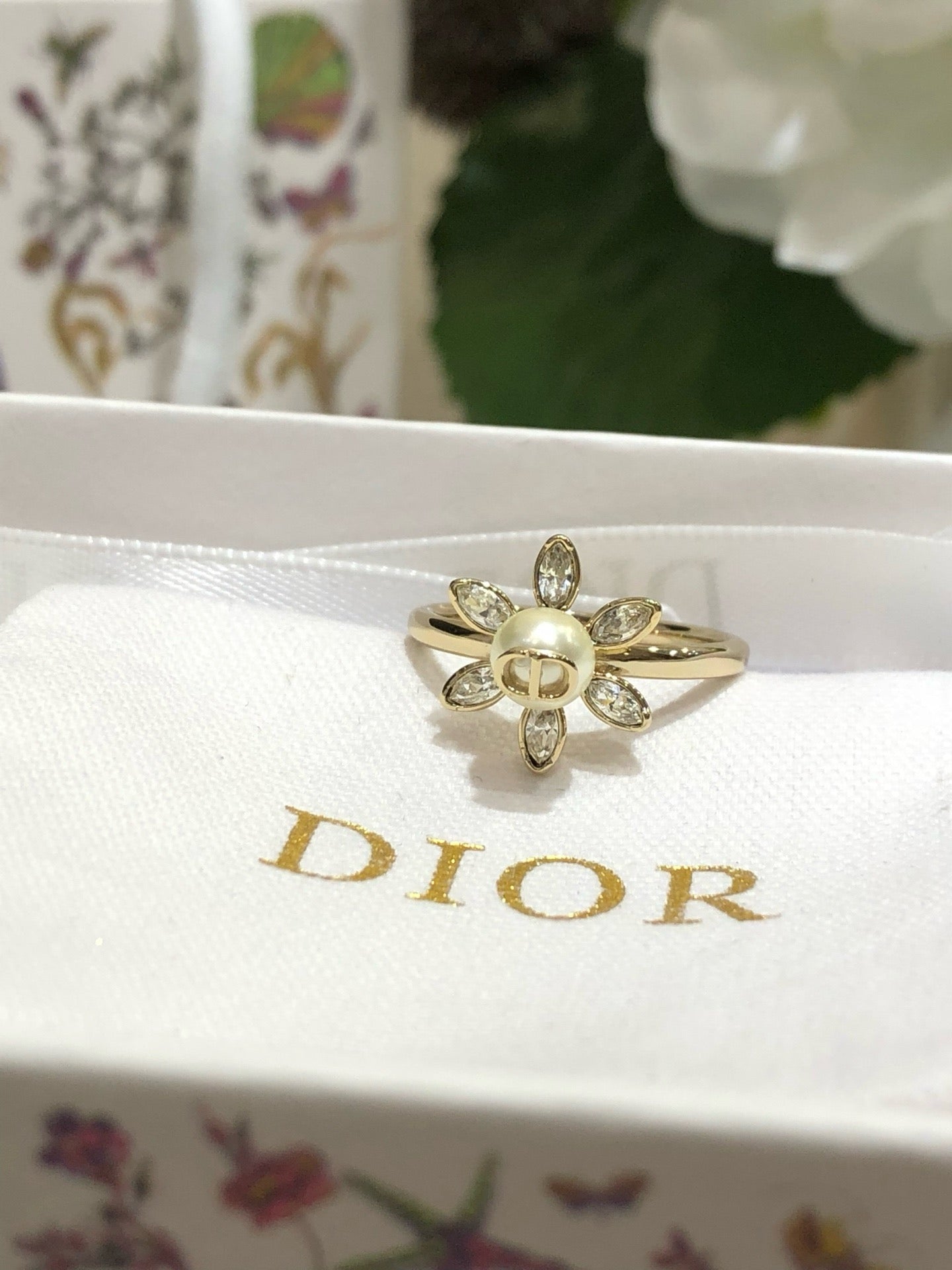 Sunflower Pearl Ring