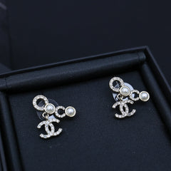 Fashionable Pearl Letter Earrings