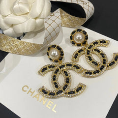 Vintage black and gold earrings
