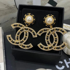 Vintage black and gold earrings
