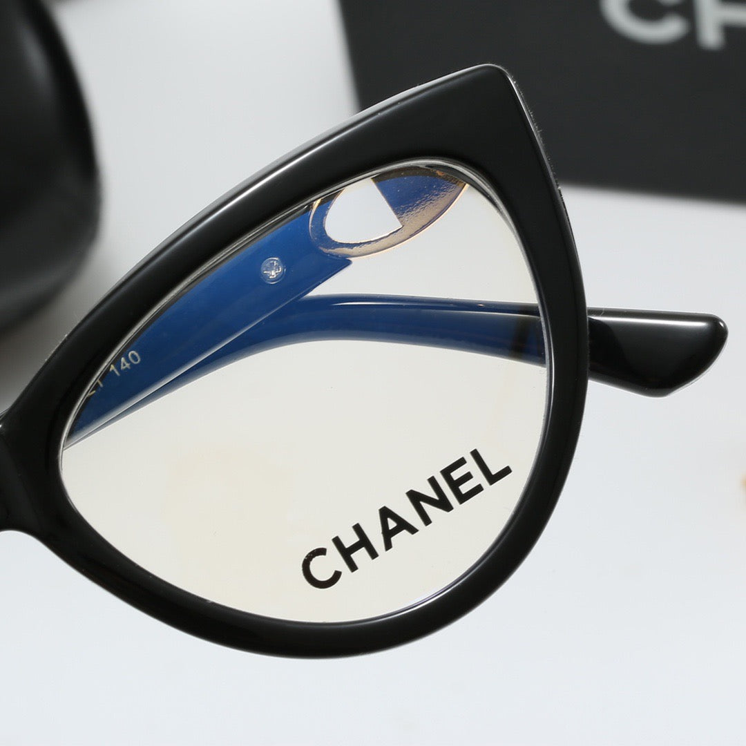 Cat-eye gold sunglasses
