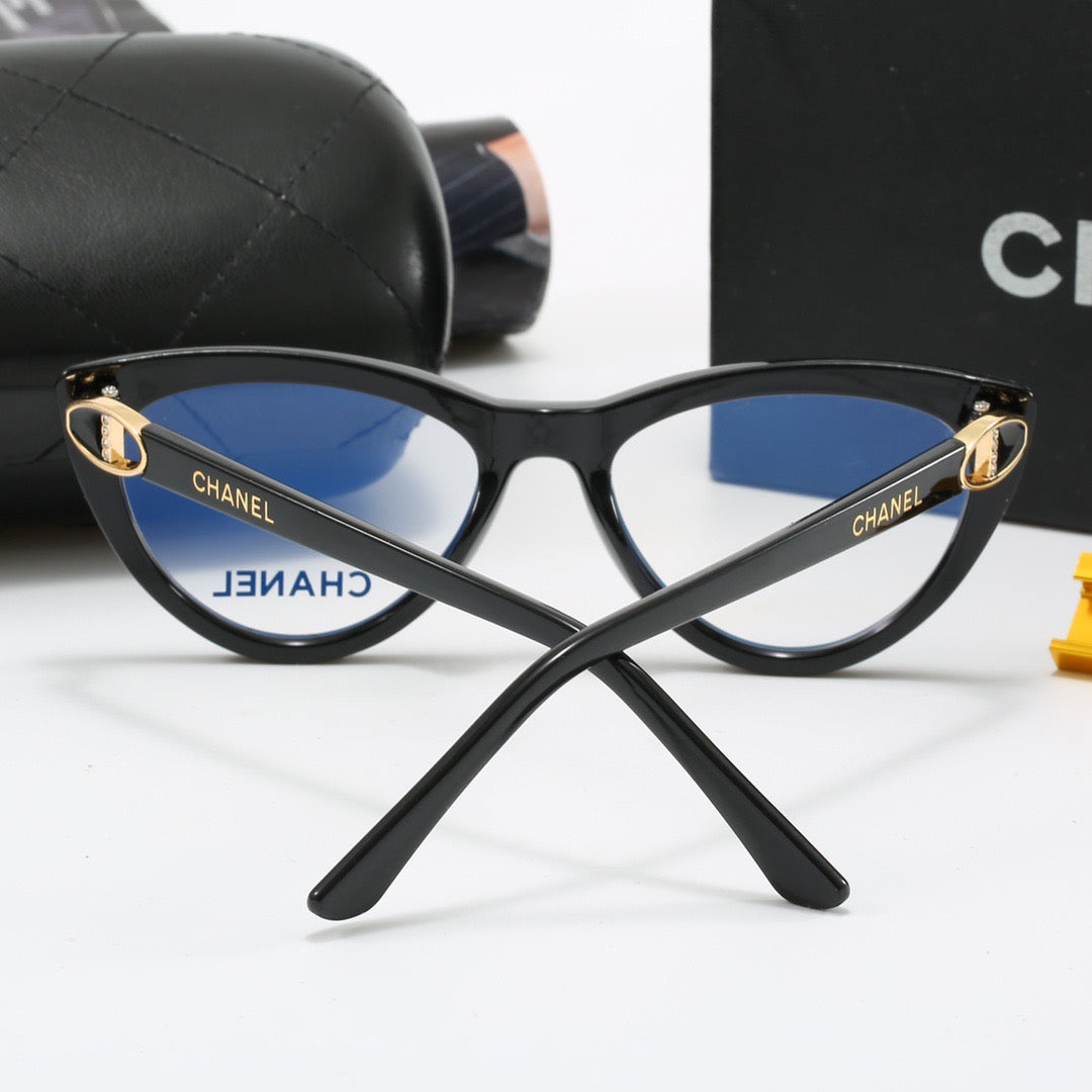 Cat-eye gold sunglasses