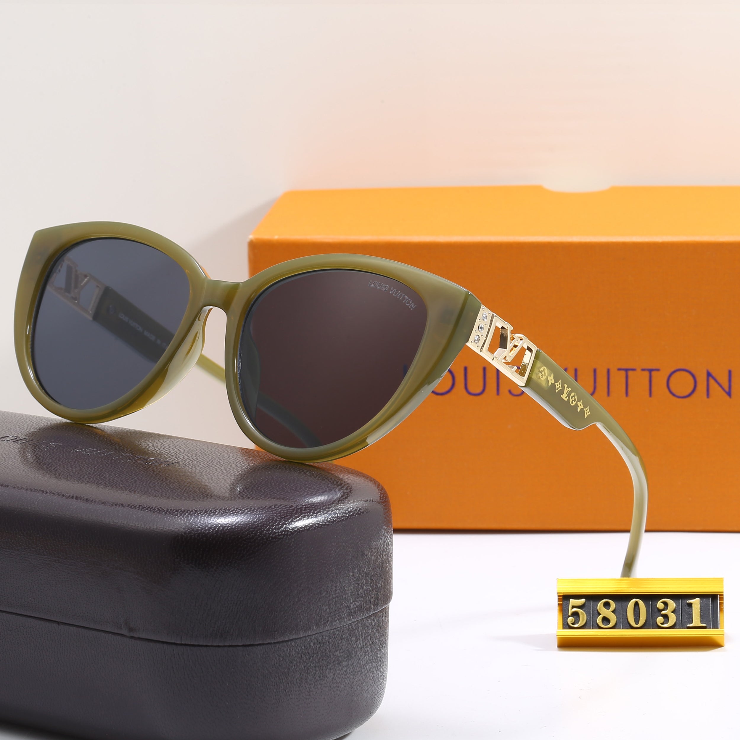 Cat-Eye Hollow Sunglasses