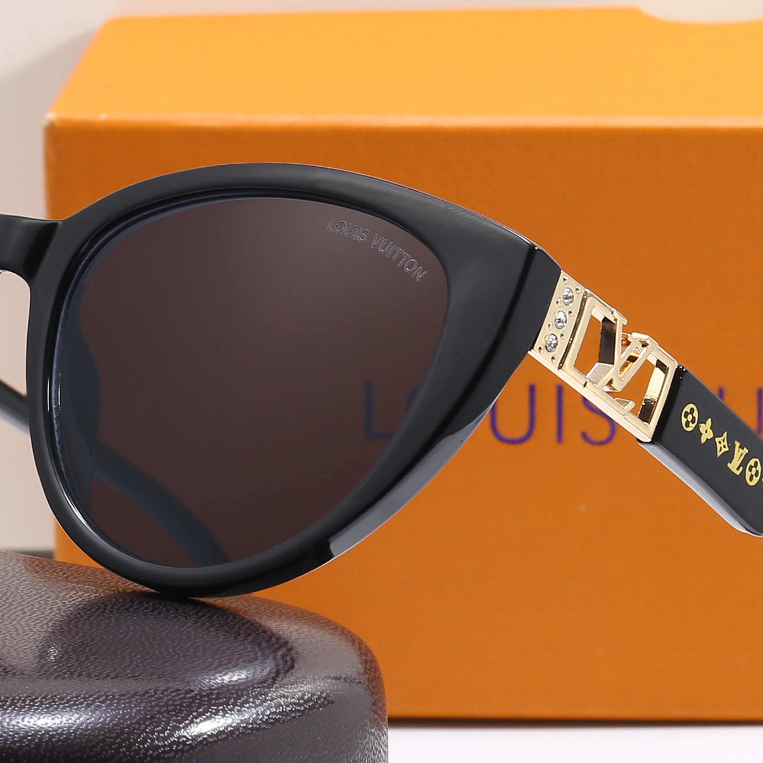 Cat-Eye Hollow Sunglasses
