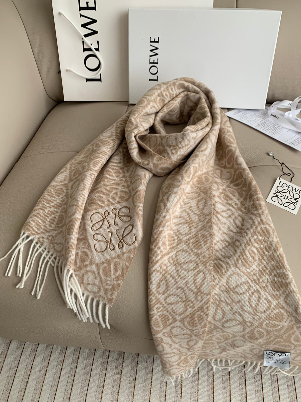 Printed tassel scarf