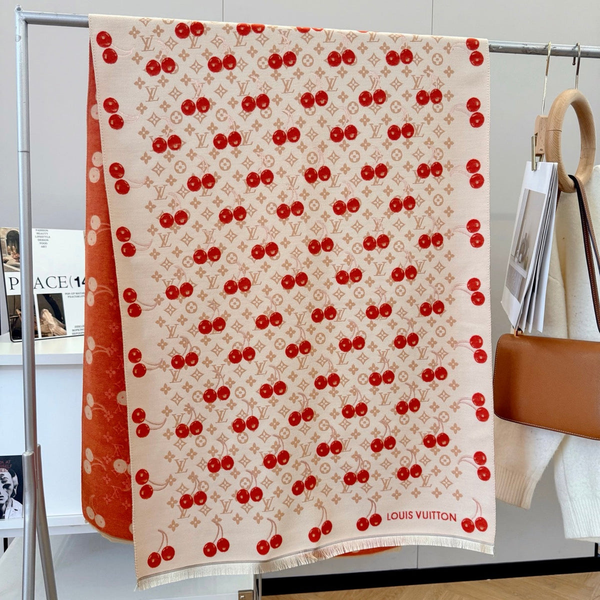 Soft cashmere cherry scarf