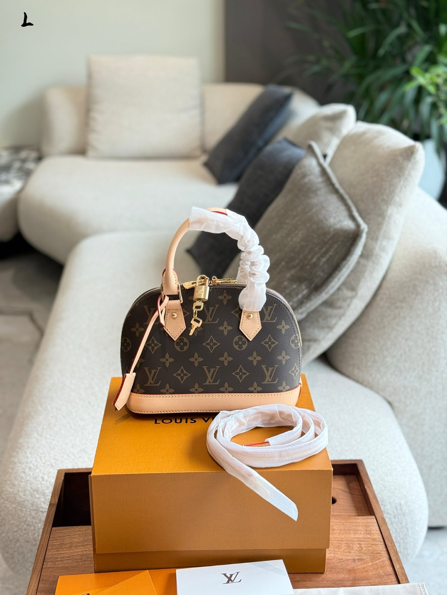 Printed Letter Shell Bag