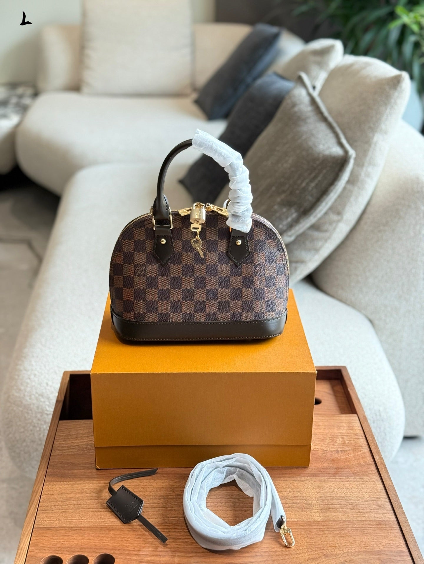 Classic Checkerboard Shell Bag