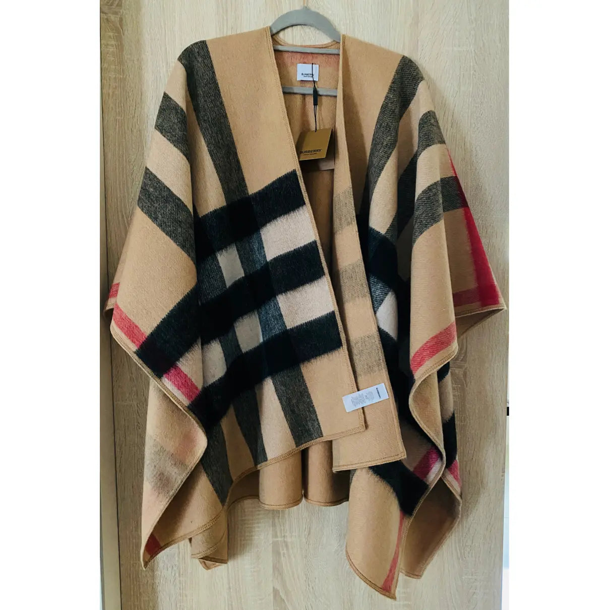 Double-sided Wool Plaid Cape