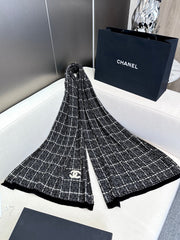 Fashion shiny plaid striped scarf