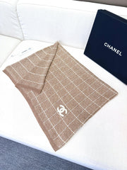 Fashion shiny plaid striped scarf