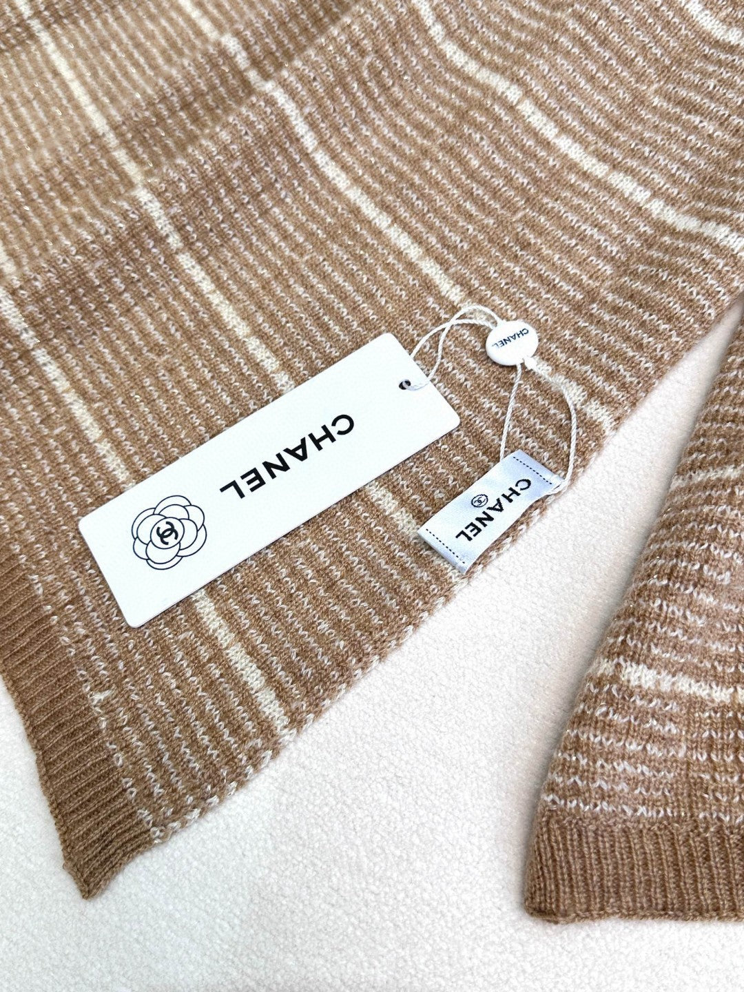 Fashion shiny plaid striped scarf
