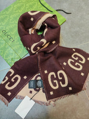 Vintage classic print scarf