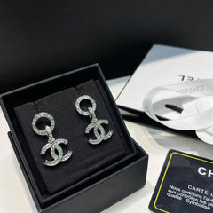 Diamond pendant earrings