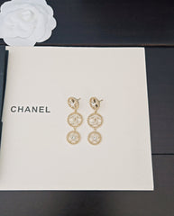 Hollow Round Five-pointed Star Earrings