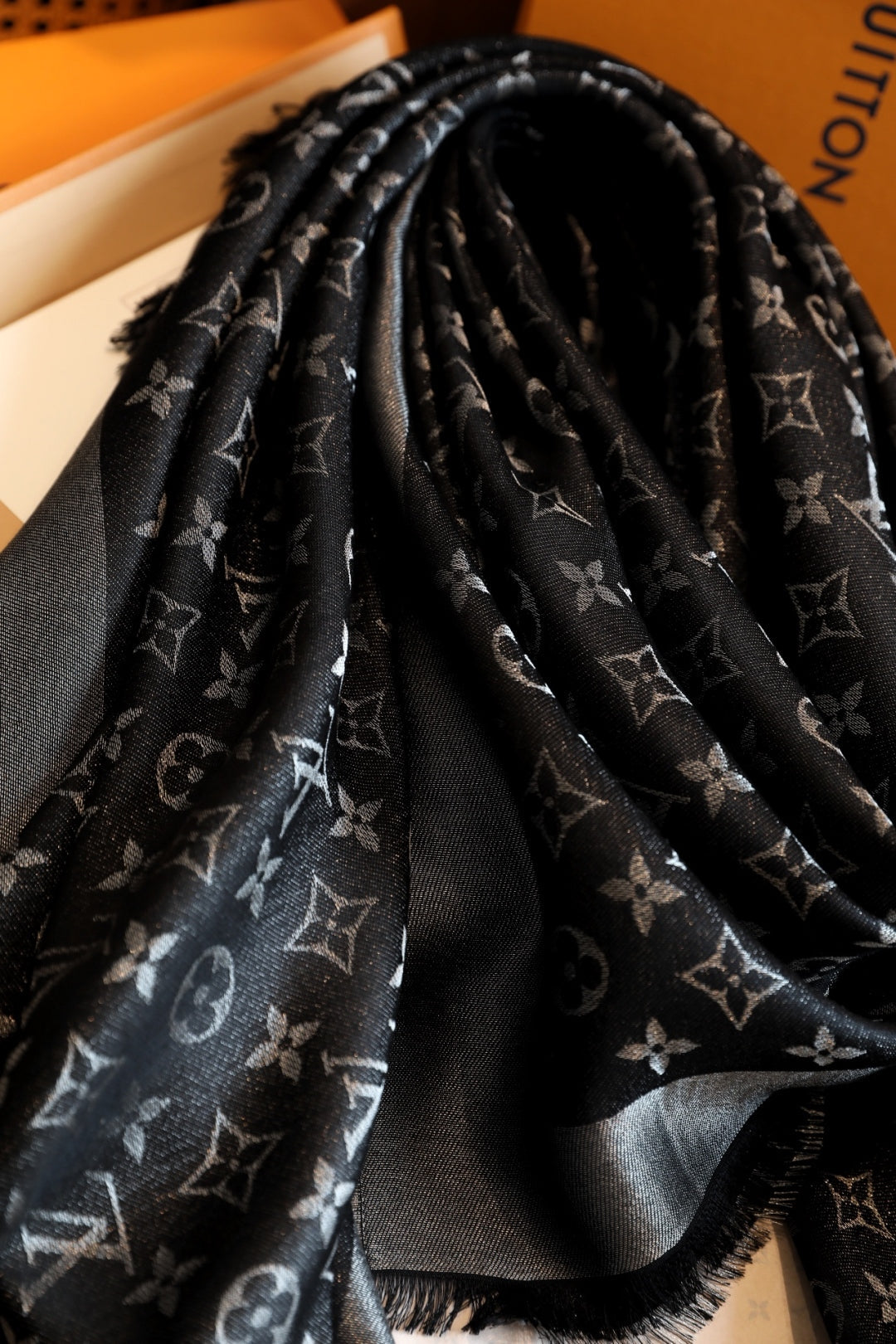 Elegant printed silk scarf