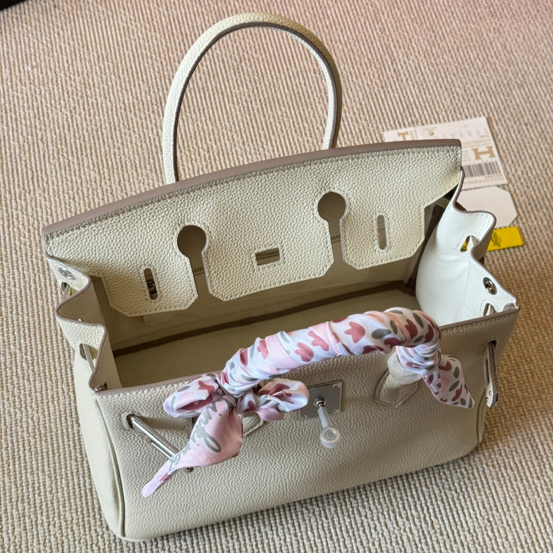 Leather fashion silver buckle handbag