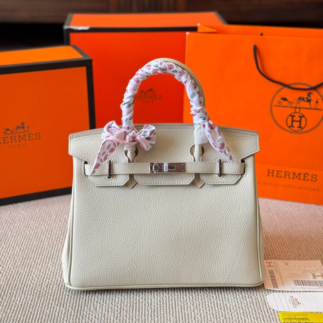 Leather fashion silver buckle handbag