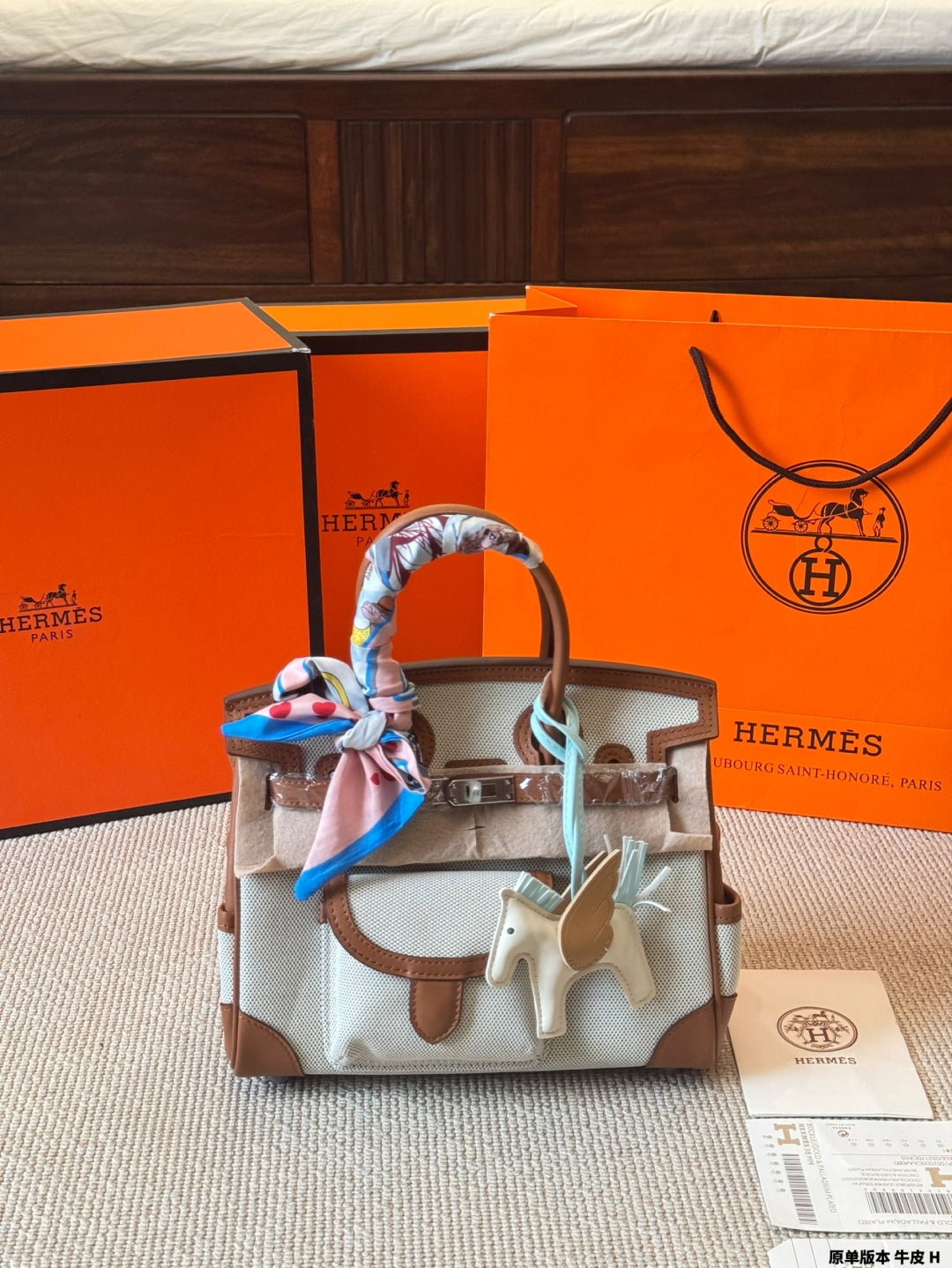 Canvas long shoulder strap handbag