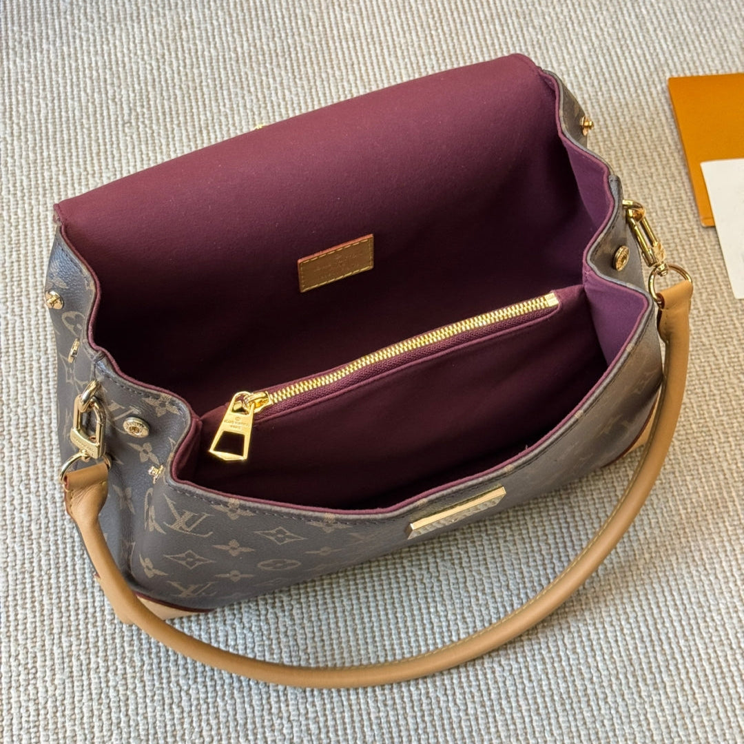 Fashion leather gold buckle shoulder bag