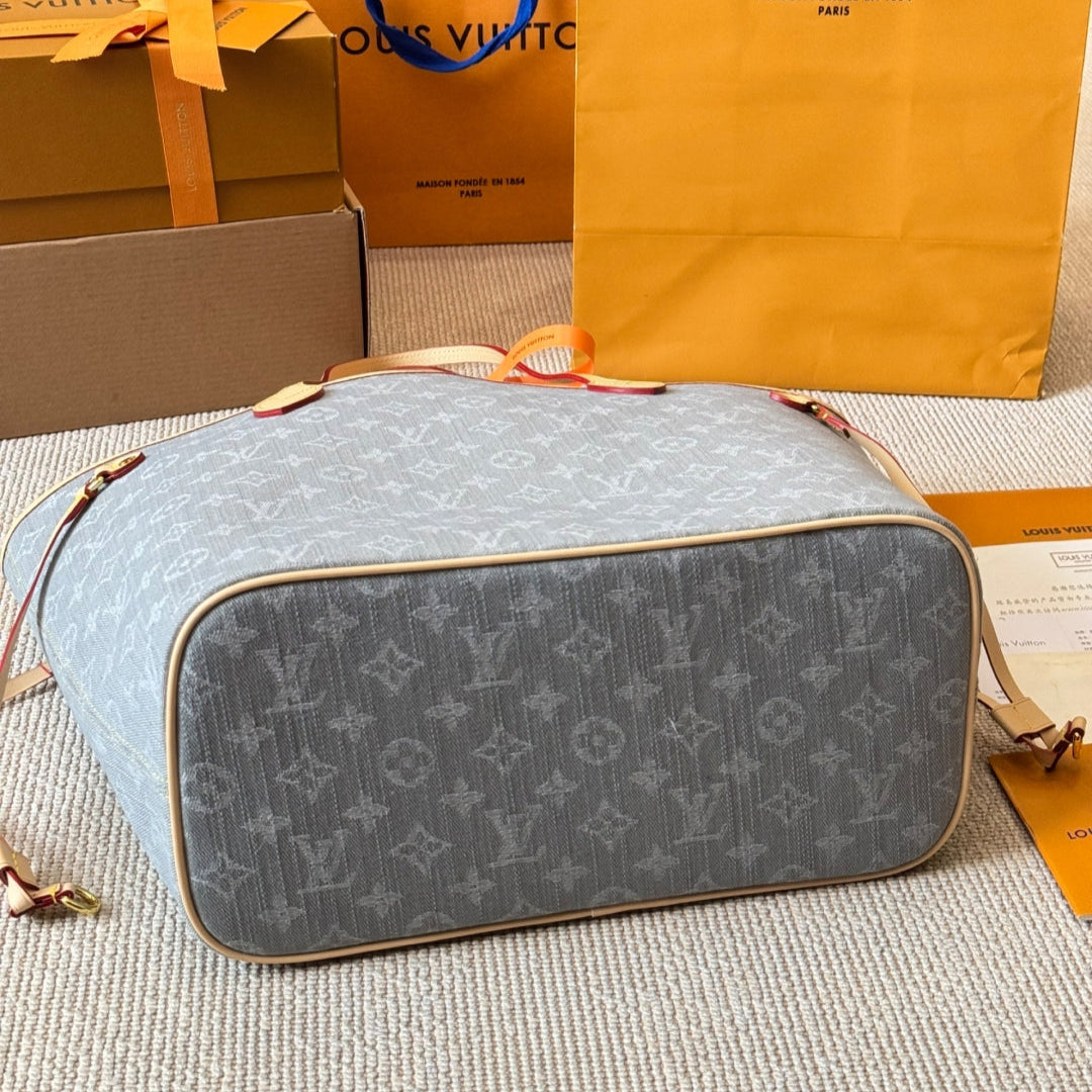 Gray denim medium shopping bag