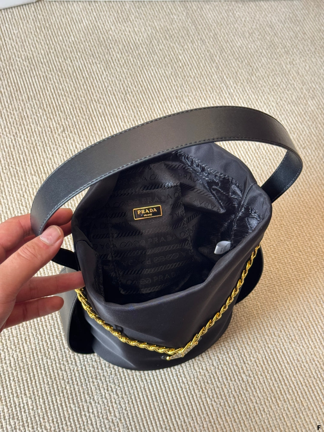 Nylon mini bucket bag