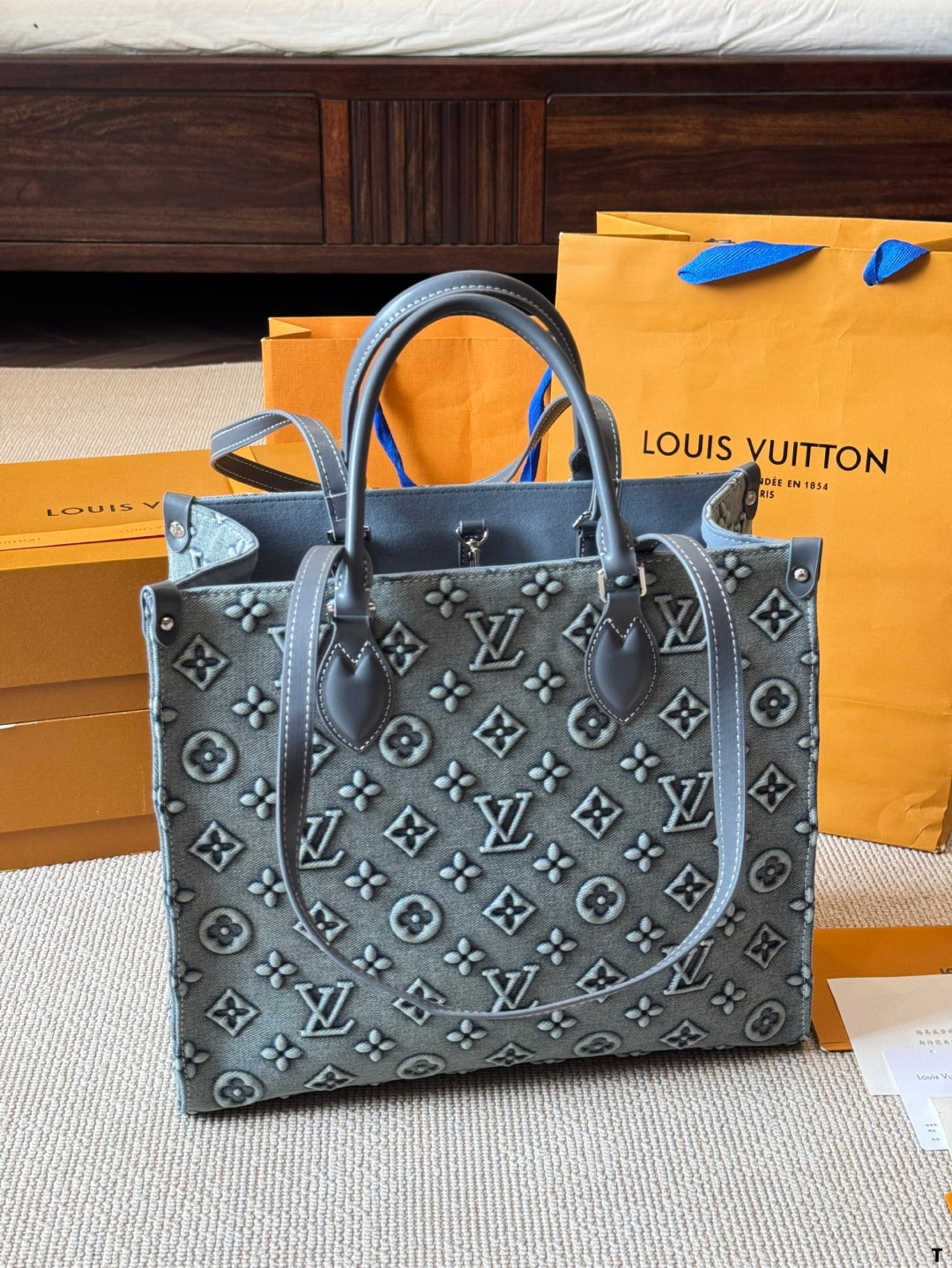 Fully embossed vintage tote