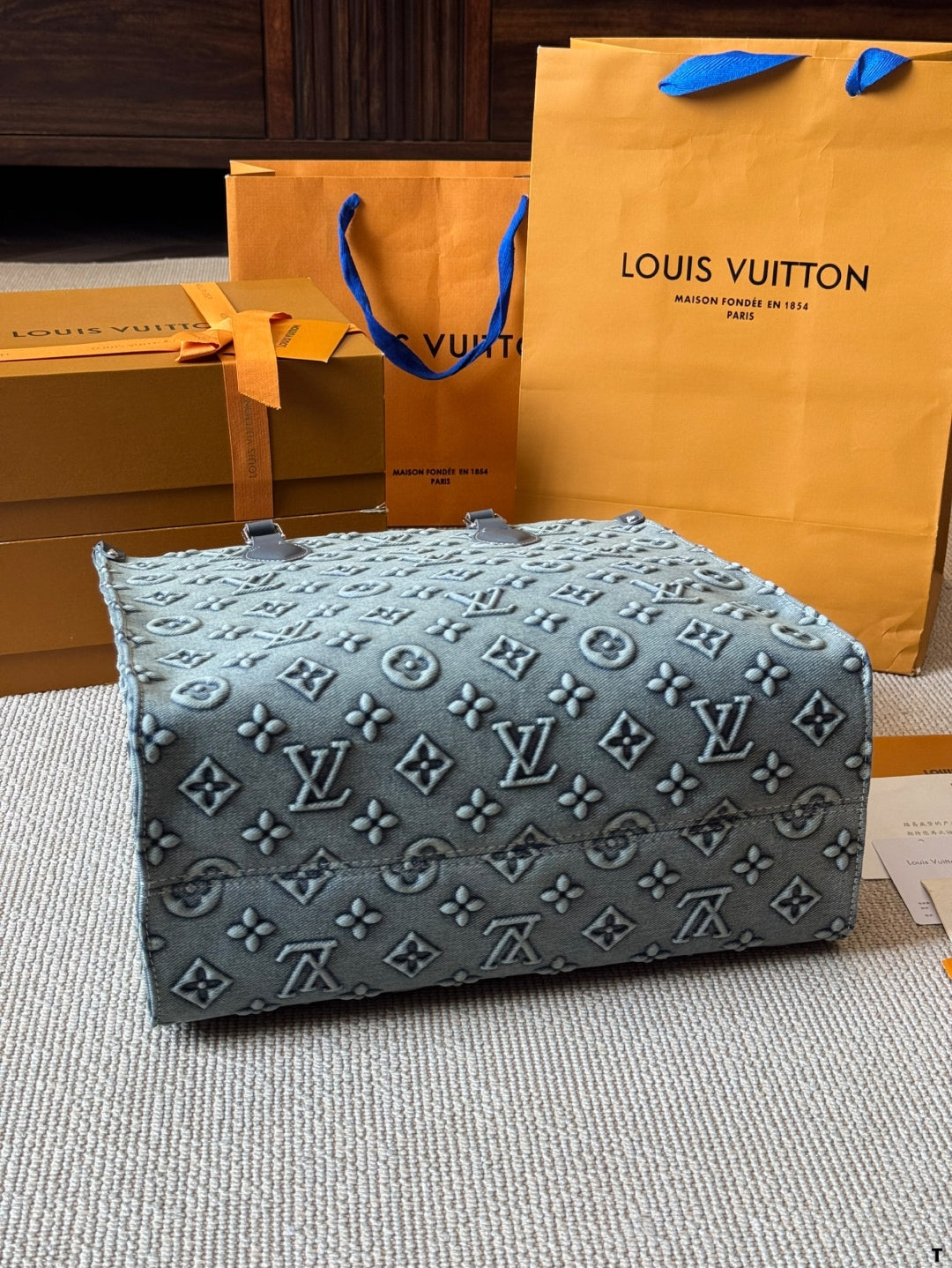 Fully embossed vintage tote