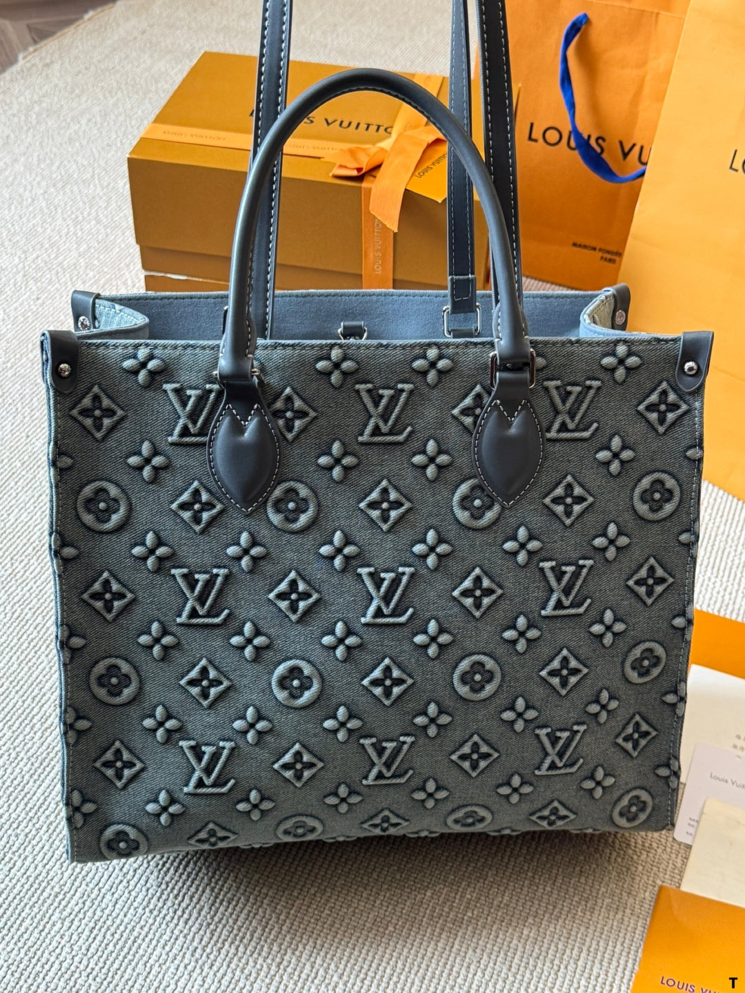 Fully embossed vintage tote