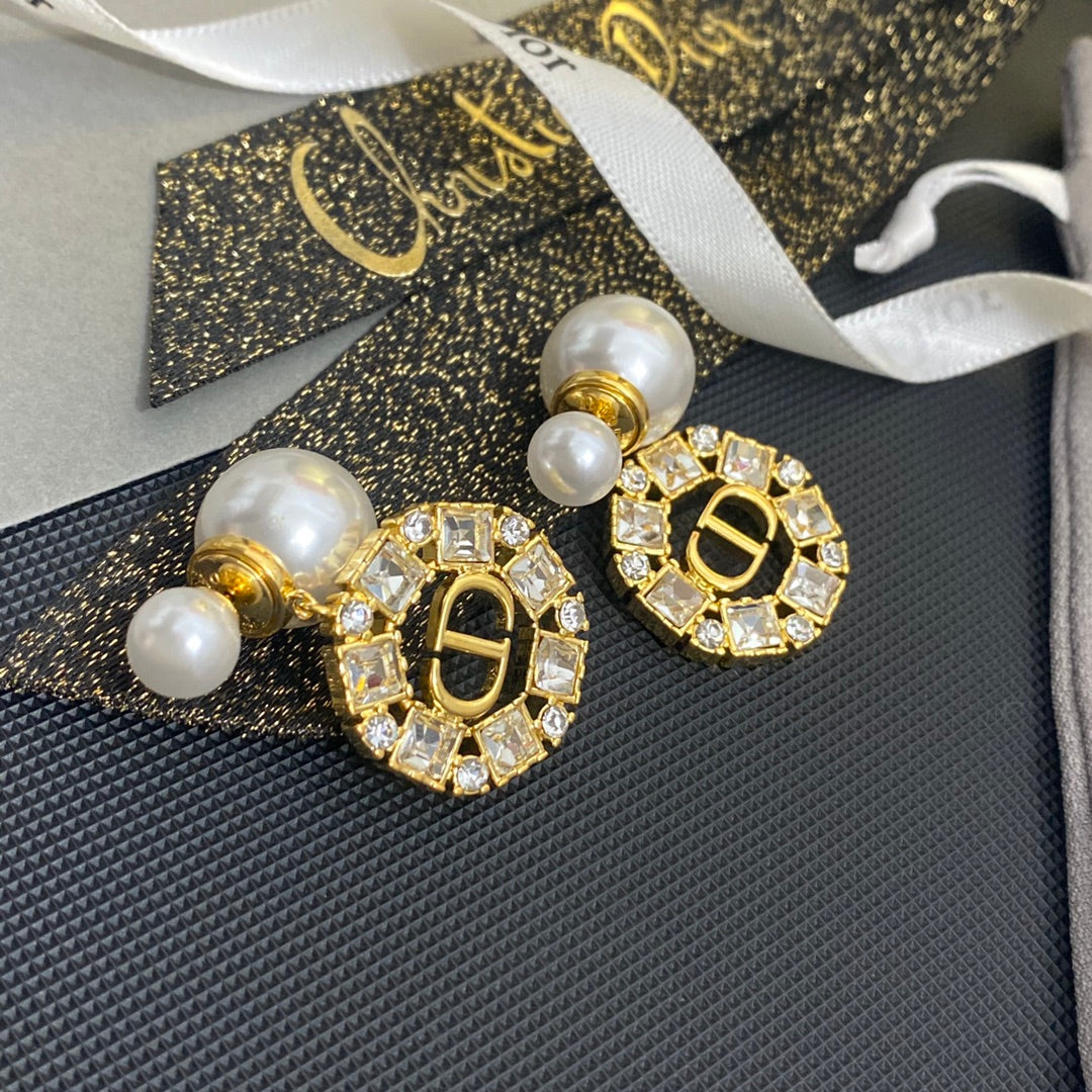 Pearl Crystal Earrings