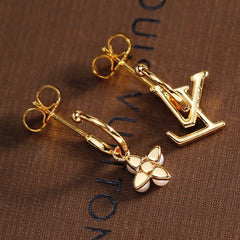 Asymmetrical Pearl Earrings