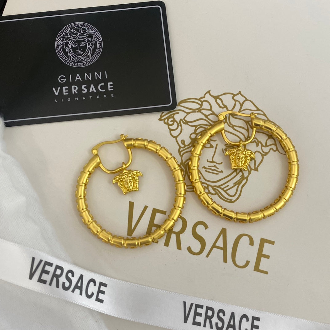 Stylish Avatar Hoop Earrings