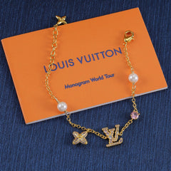 Sparkling Diamond Pearl Bracelet