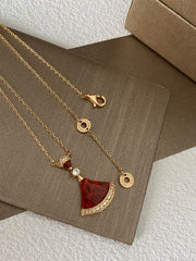Red Mother-of-Pearl necklace