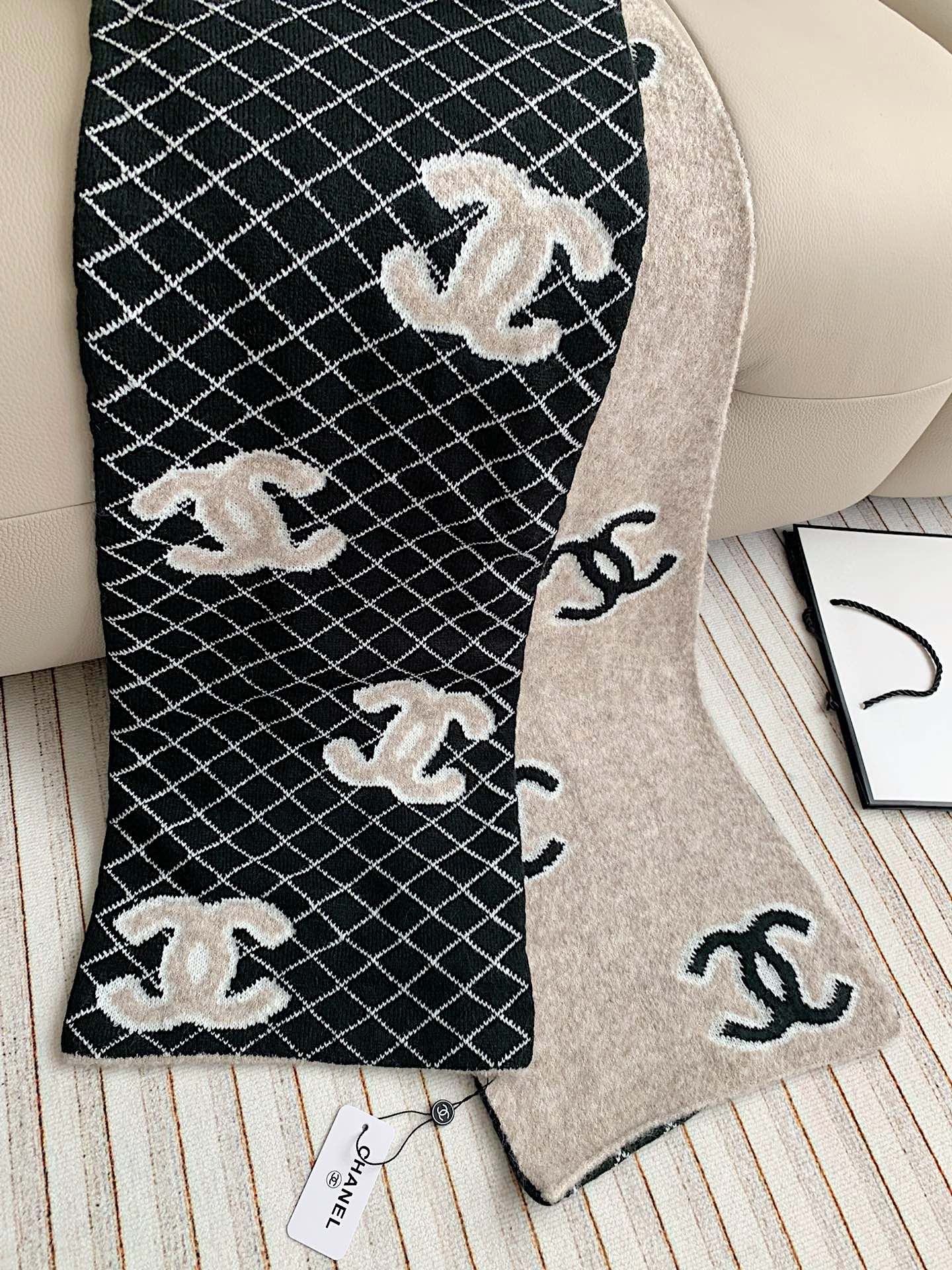 Classic Argyle double-sided scarf