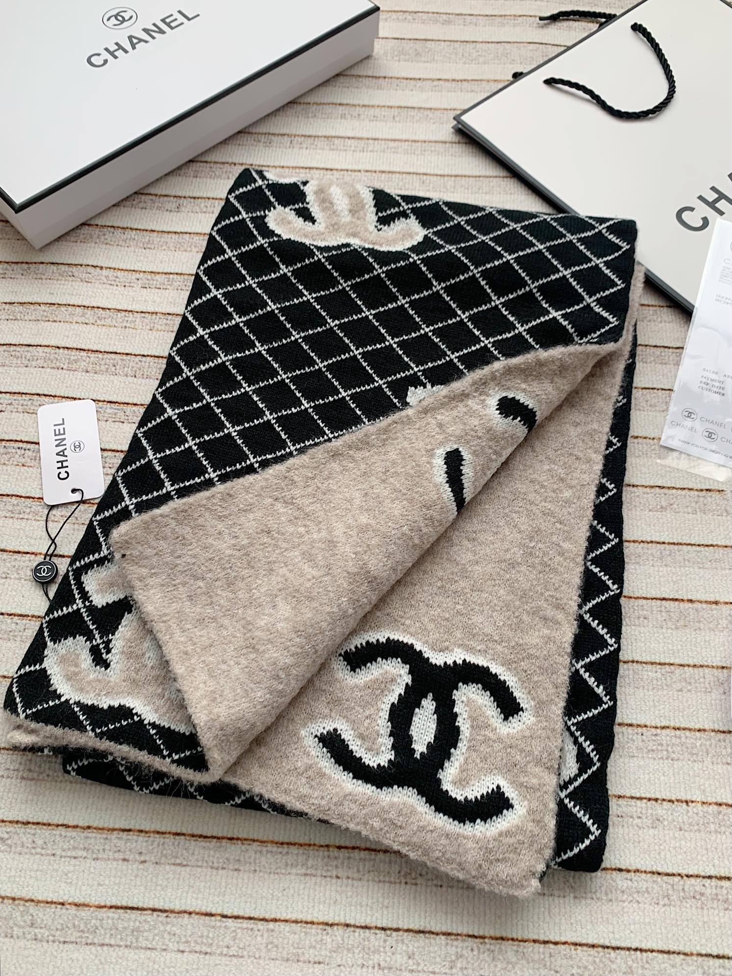 Classic Argyle double-sided scarf