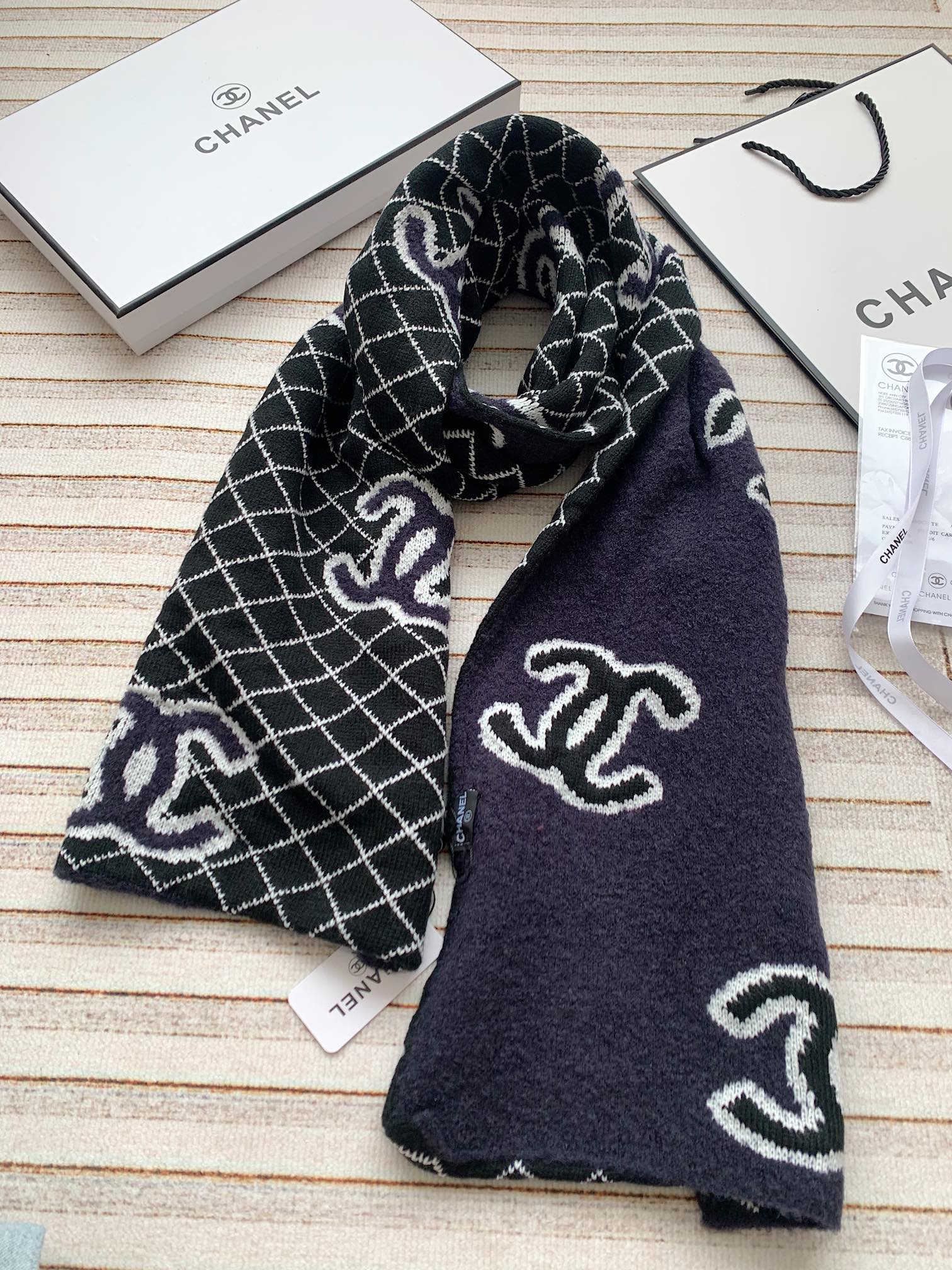 Classic Argyle double-sided scarf
