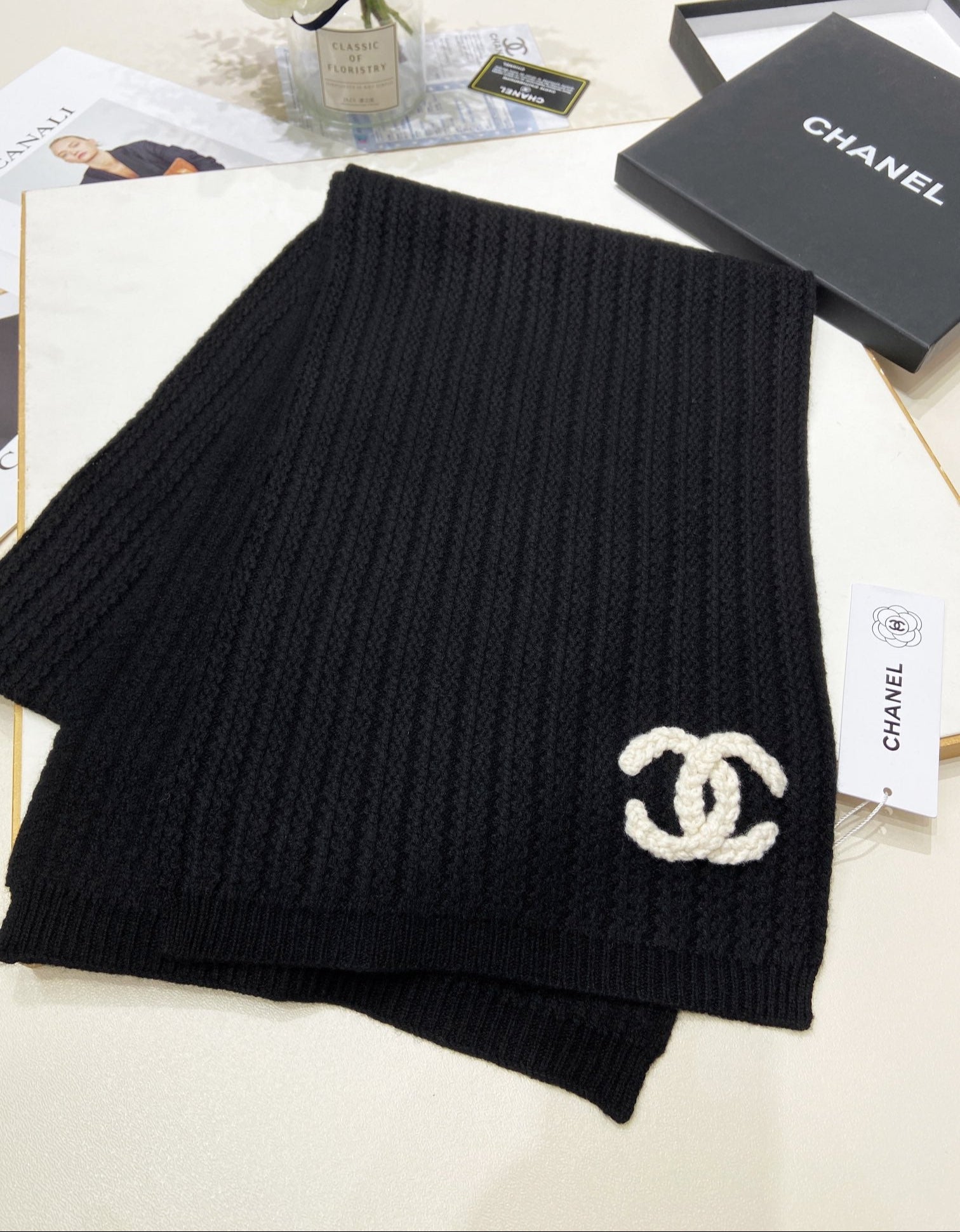 Fashionable diamond jacquard knitted 100% cashmere scarf