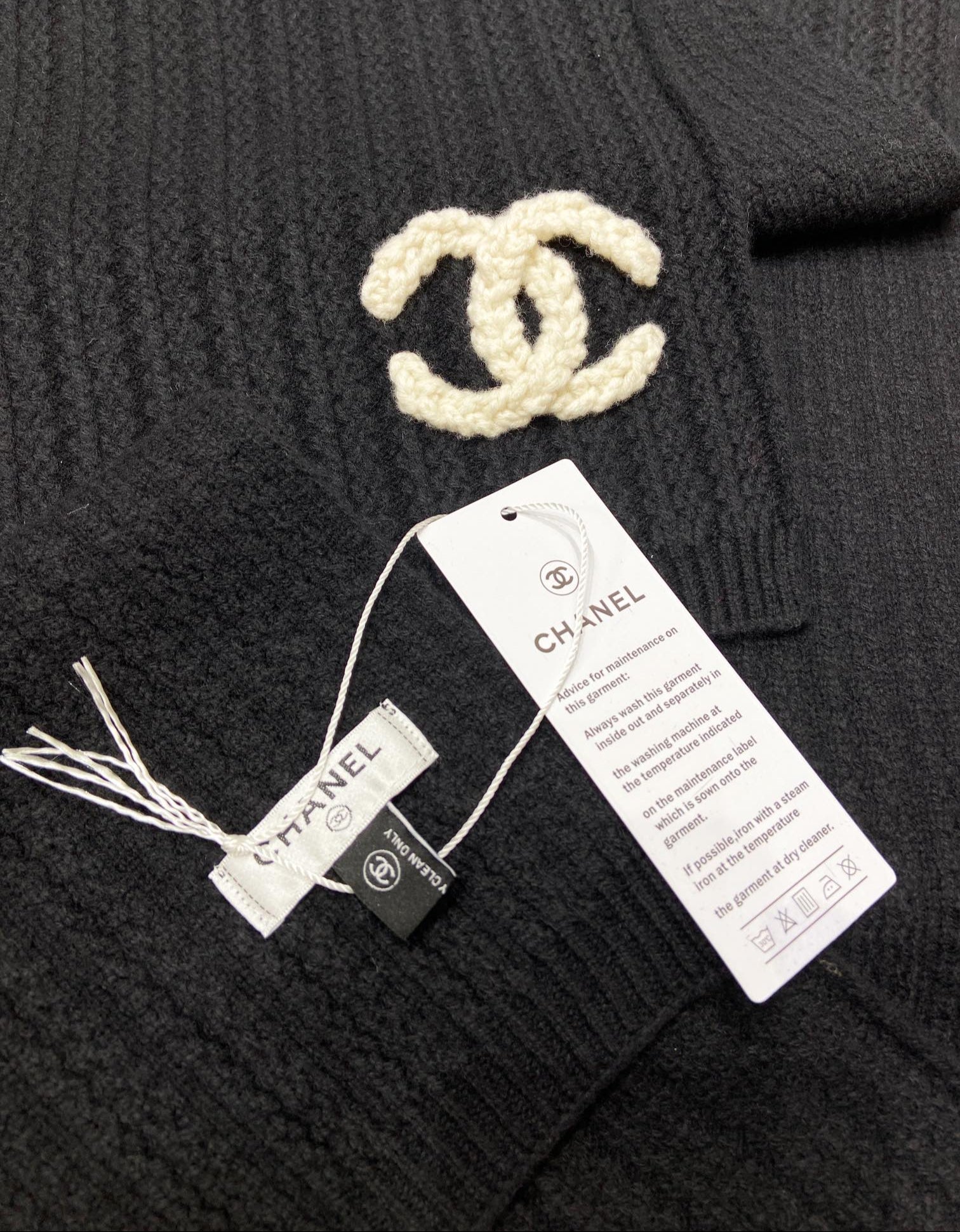 Fashionable diamond jacquard knitted 100% cashmere scarf