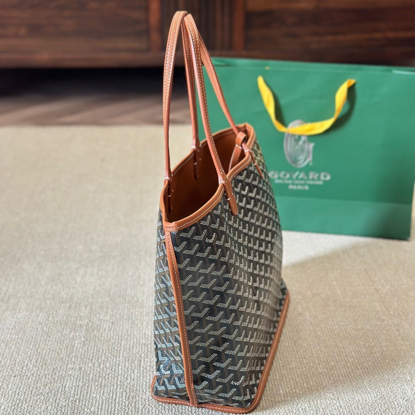Leather double-sided medium tote bag