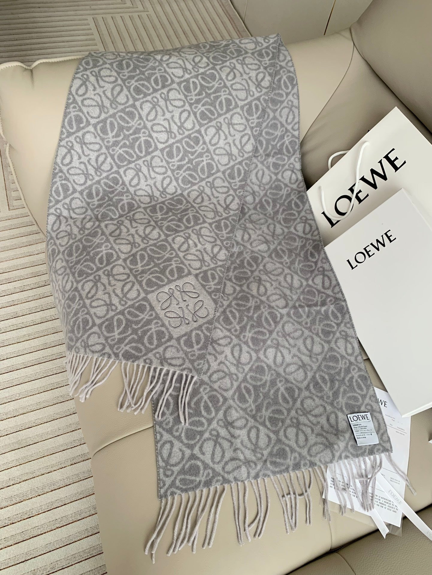 Printed tassel scarf