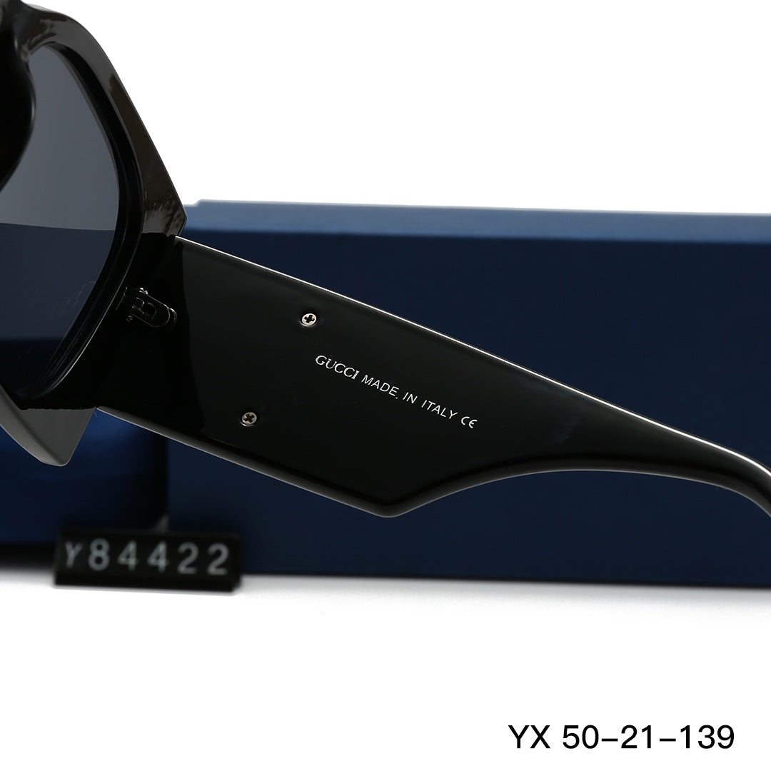 Fashion Square Frame Sunglasses
