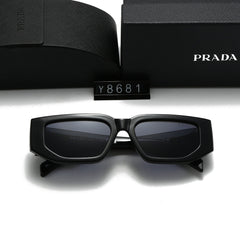 Square-frame sunglasses