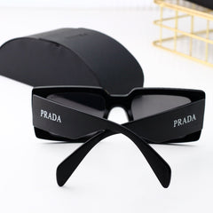 Square frame fashion sunglasses