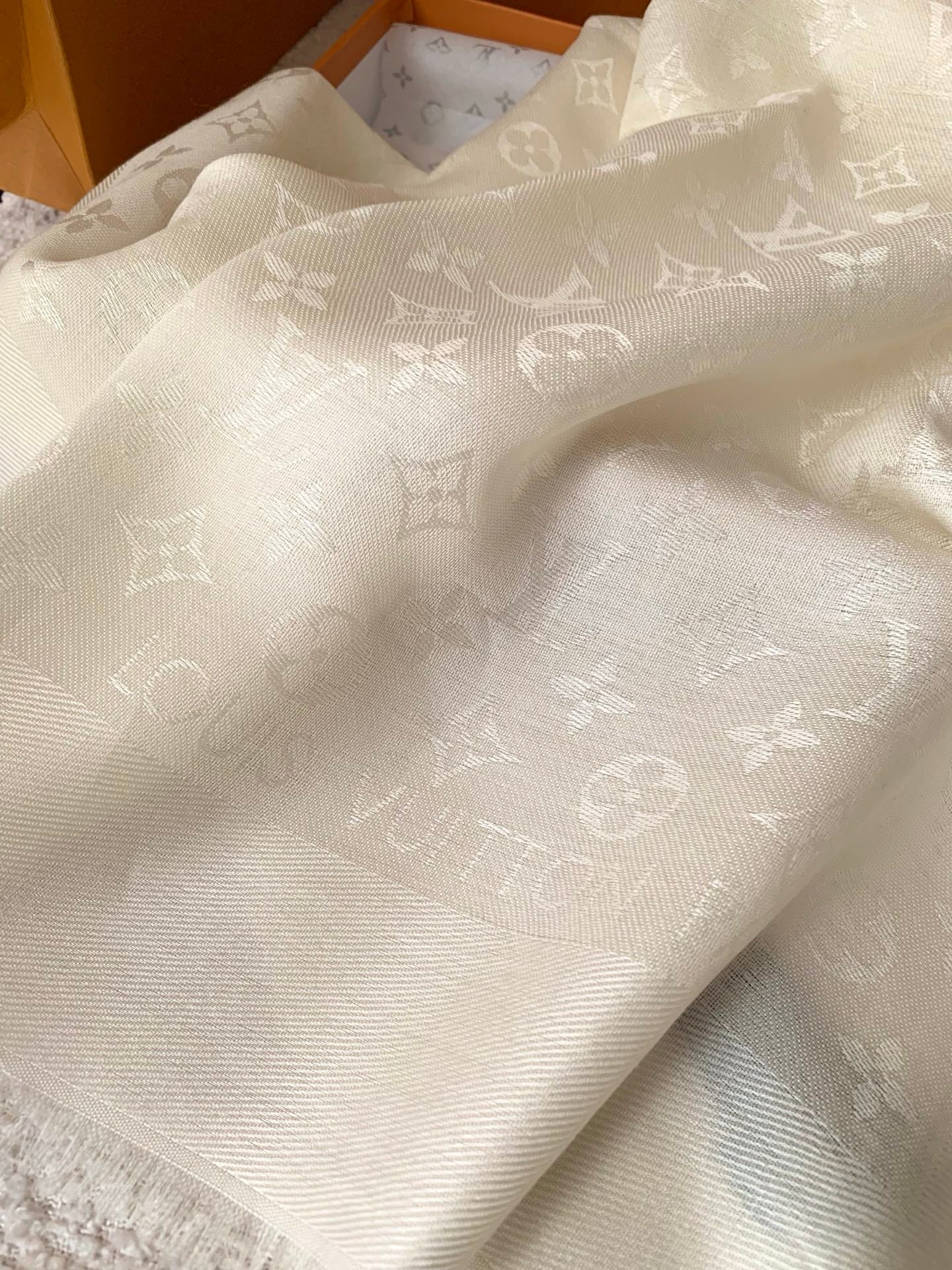 Printed White silk and wool scarf