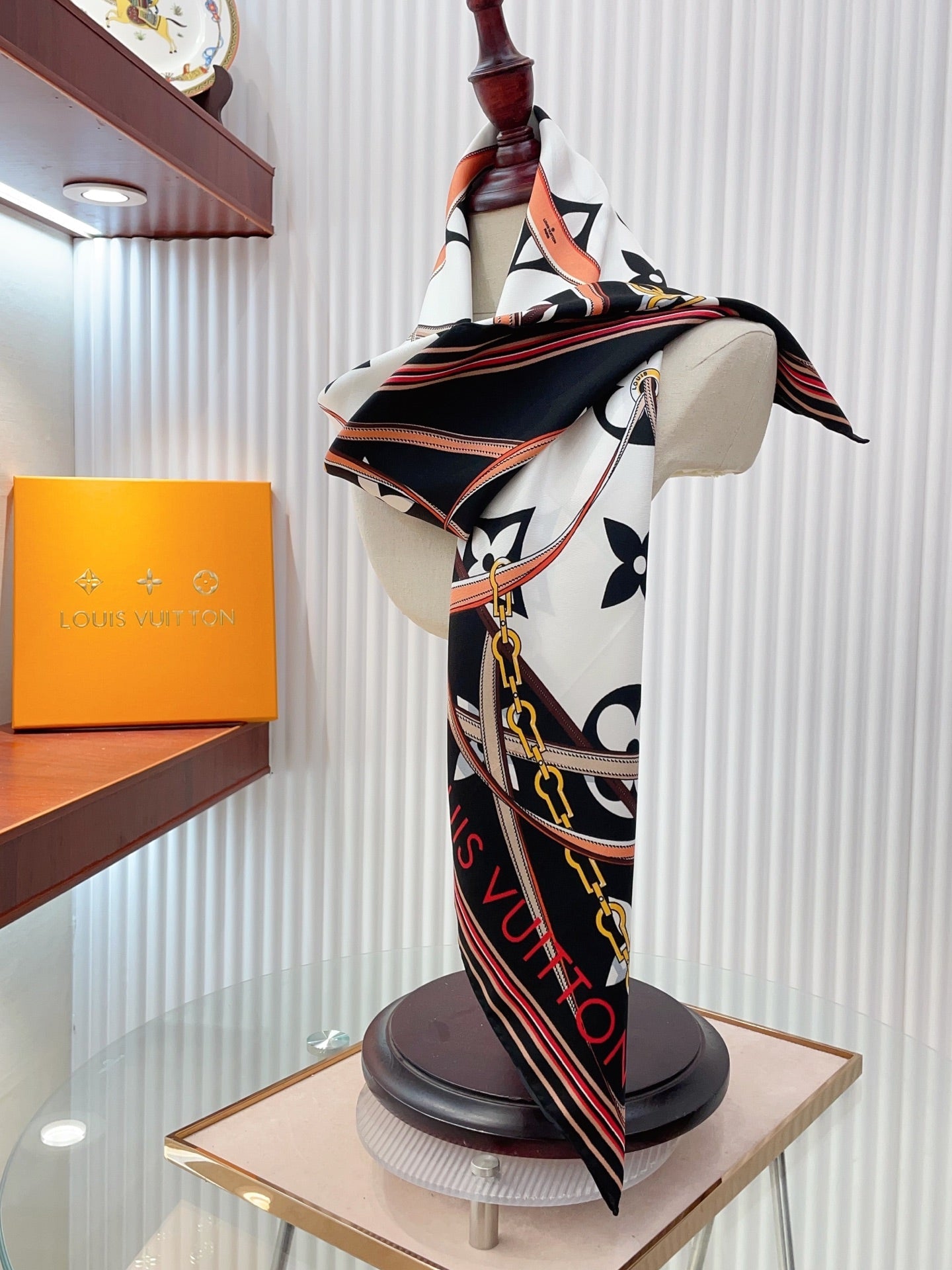 Modern Stylish Printed Square Silk Scarf