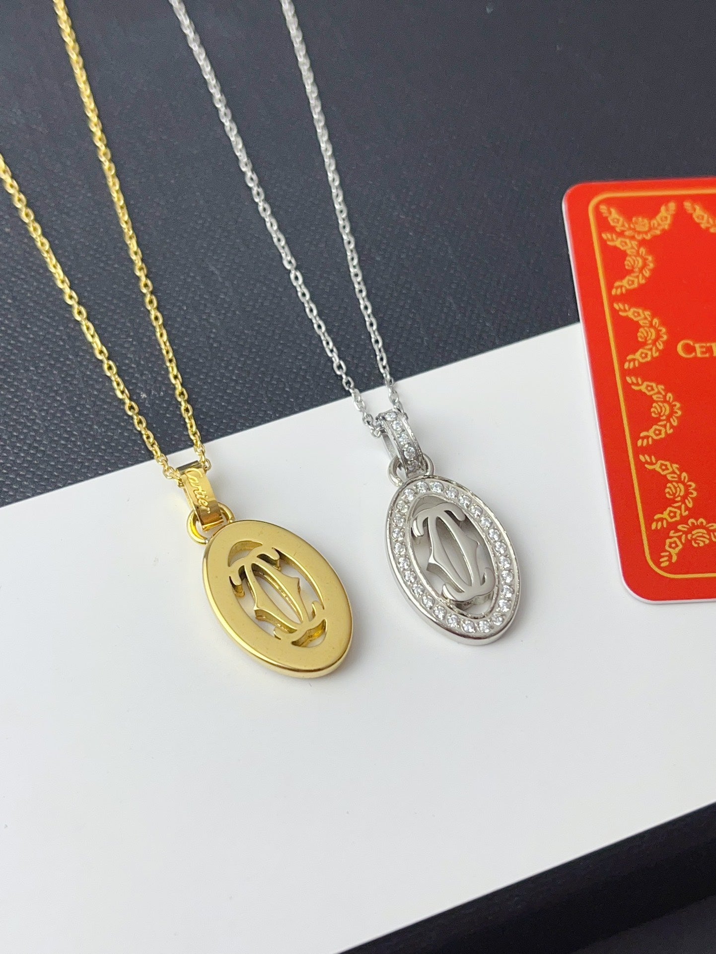 Diamond-encrusted hollow circle pendant necklace