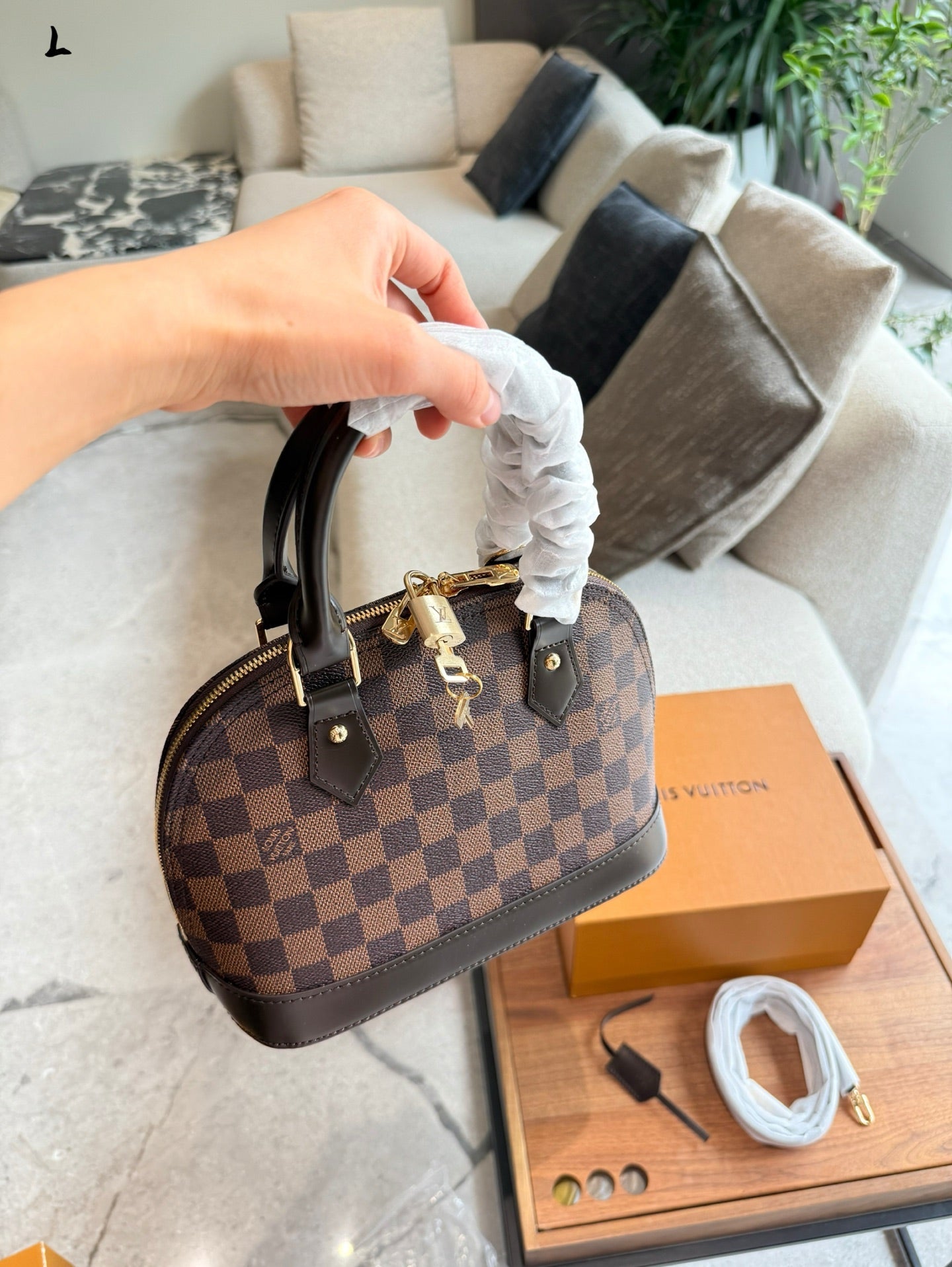 Classic Checkerboard Shell Bag