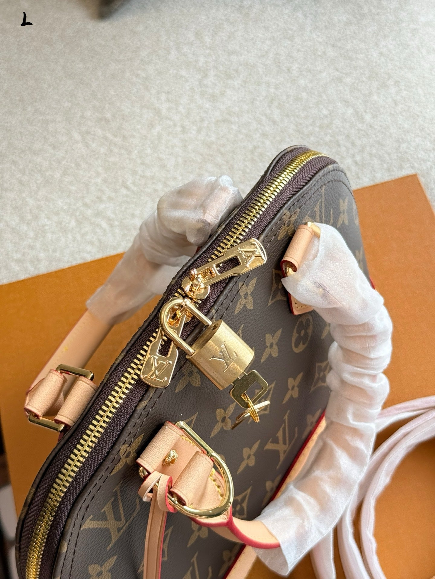 Printed Letter Shell Bag